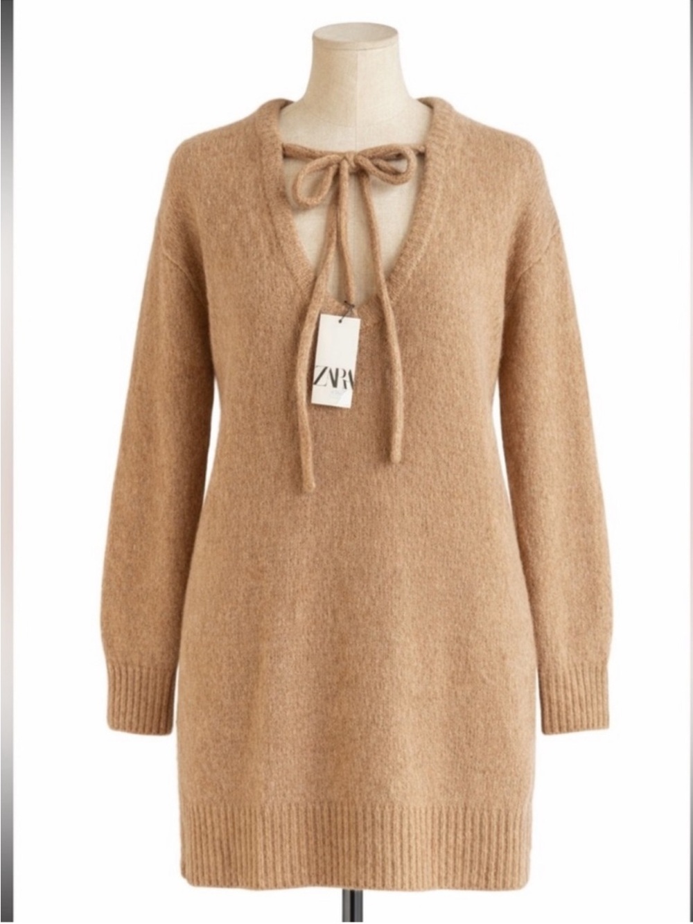 Zara
Zara Oversized Sweater Dress Soft Alpaca Blend Deep V-Neck Ribbed
Hem Cuffs